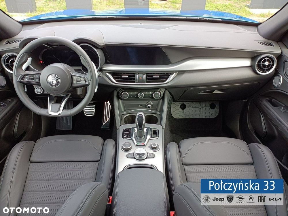 Alfa Romeo Stelvio - 9