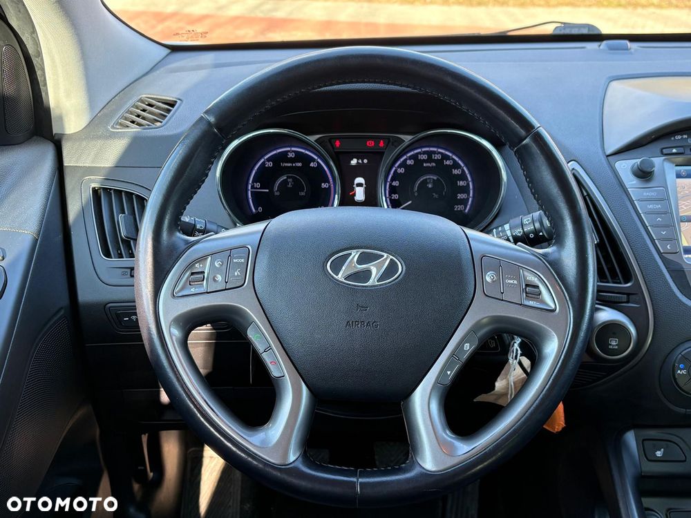 Hyundai ix35 2.0 CRDi 4WD Premium - 10