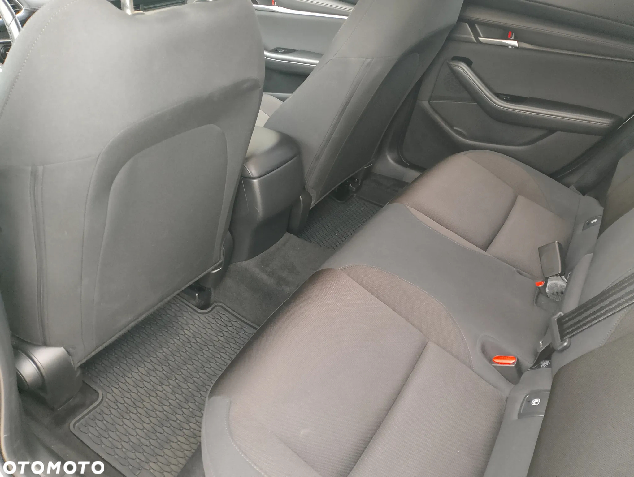 Mazda 3 - 6