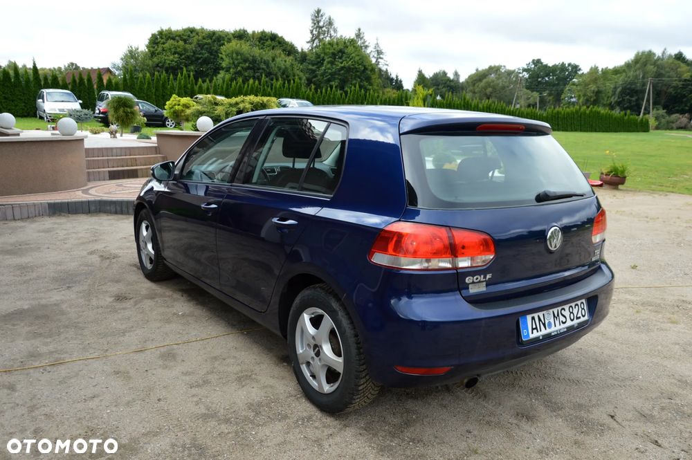Volkswagen Golf 1.6 TDI BlueMotion Technology Trendline - 11