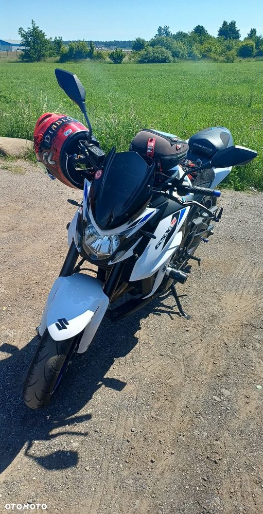 Suzuki GSX - 1
