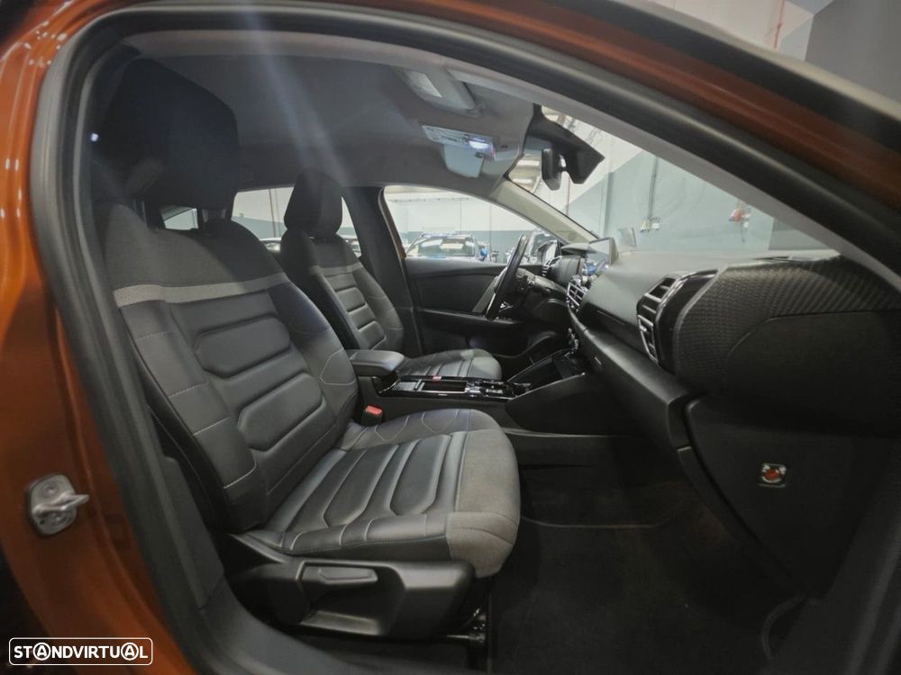 Citroën C4 1.2 PureTech Shine EAT8 - 16