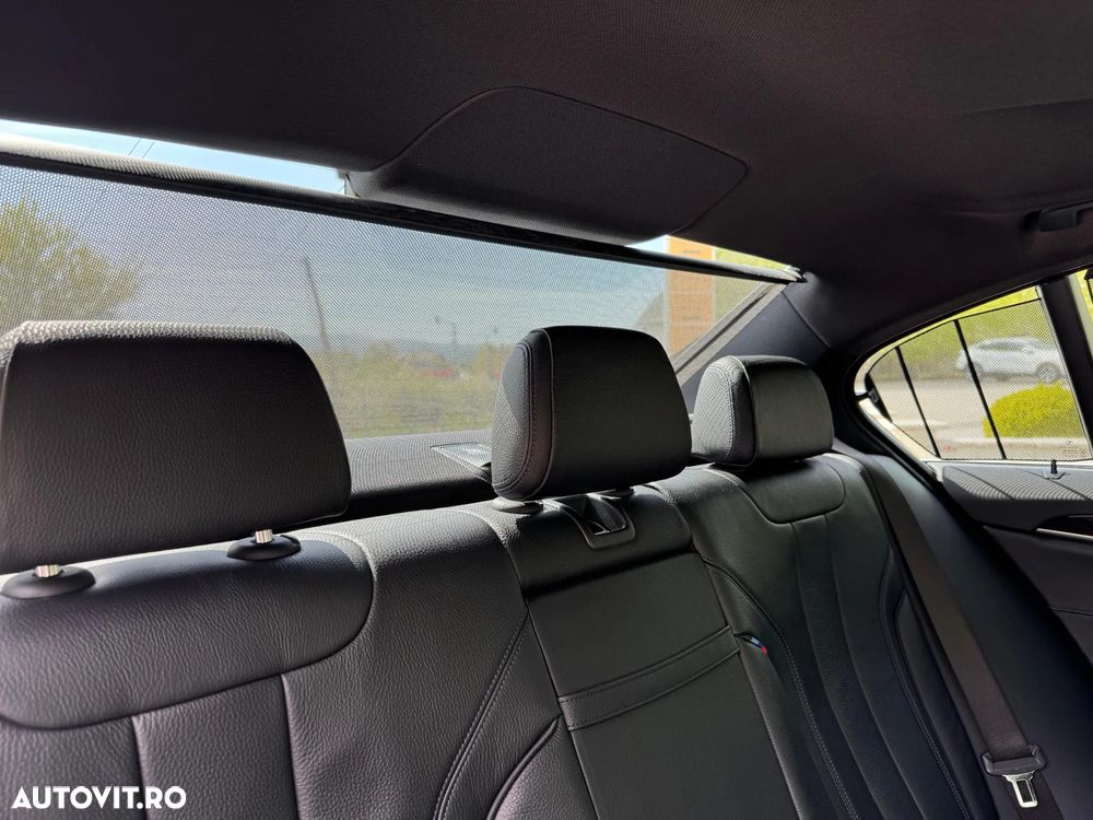 BMW Seria 5 530i xDrive Aut. M Sport Edition - 13