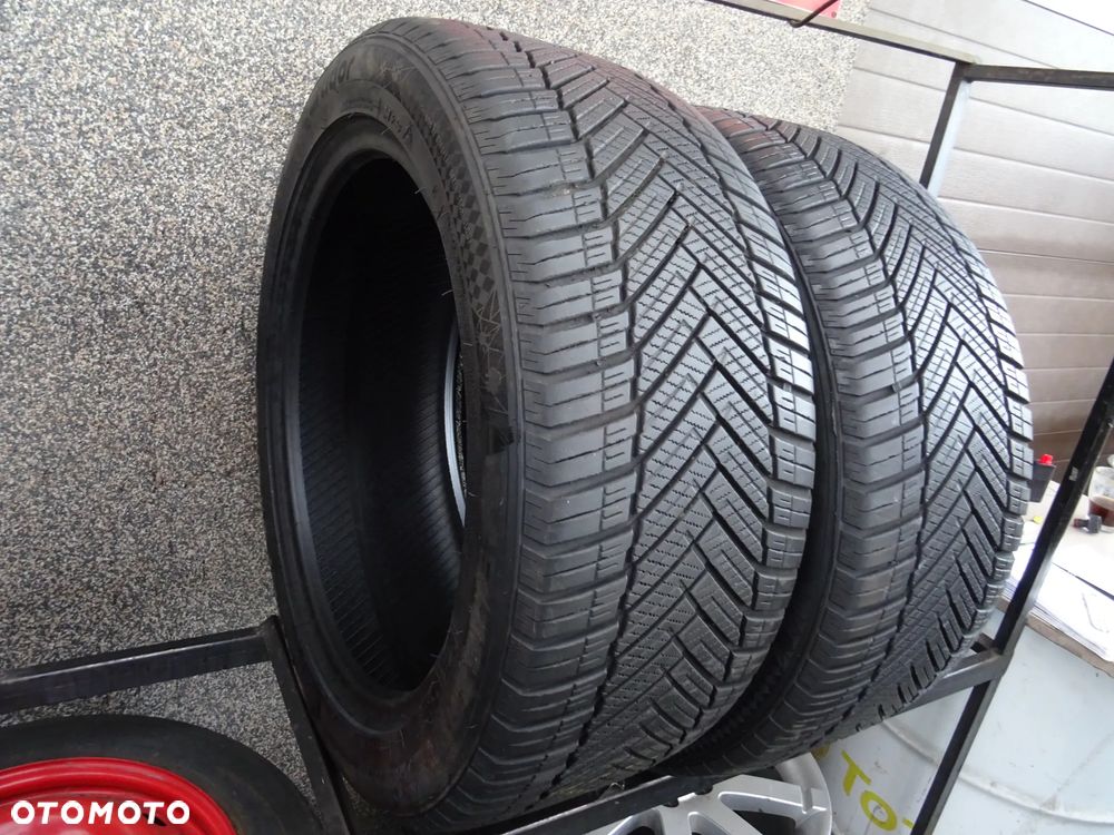 245/45/ZR18 100Y Extra loud Tourador xAll Climate TP1 - 2