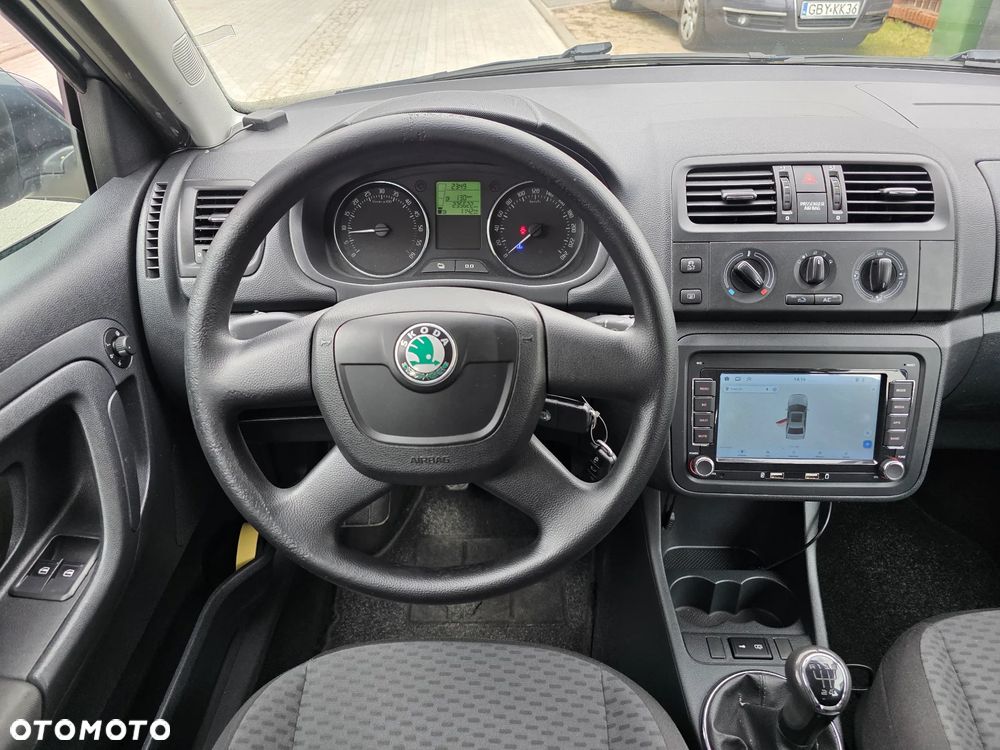 Skoda Fabia - 35