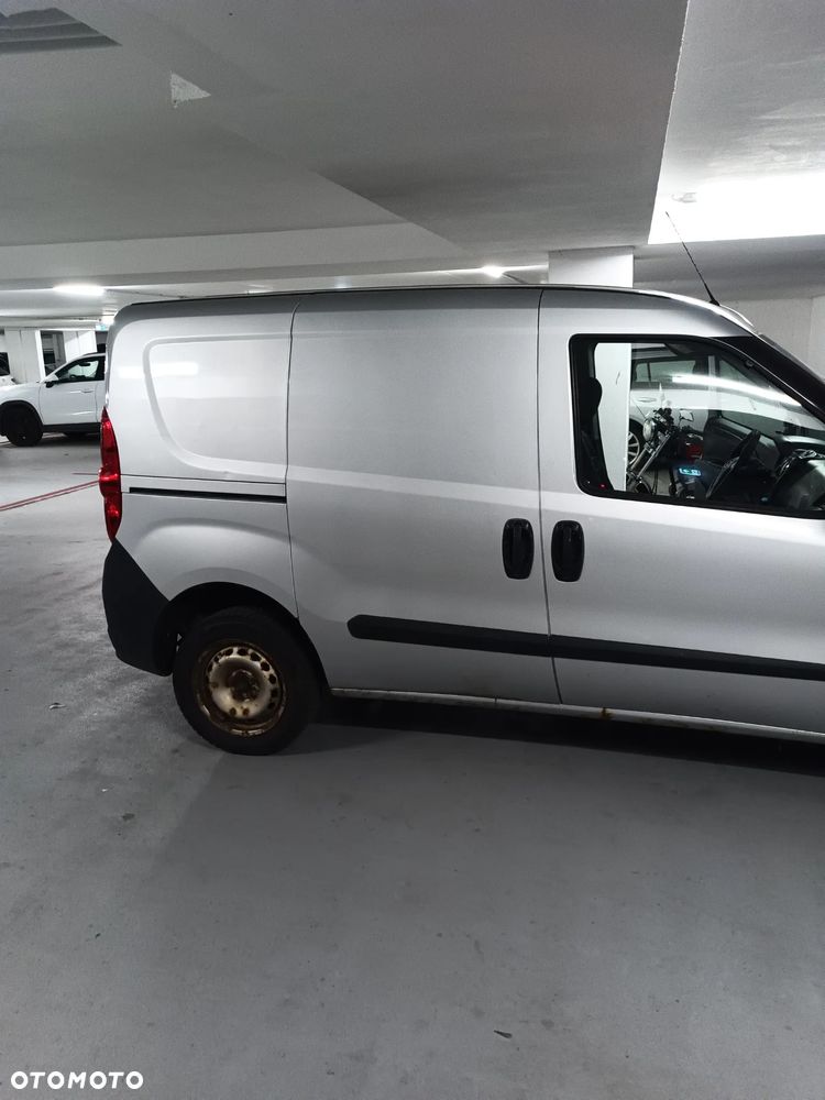 Opel Combo - 9