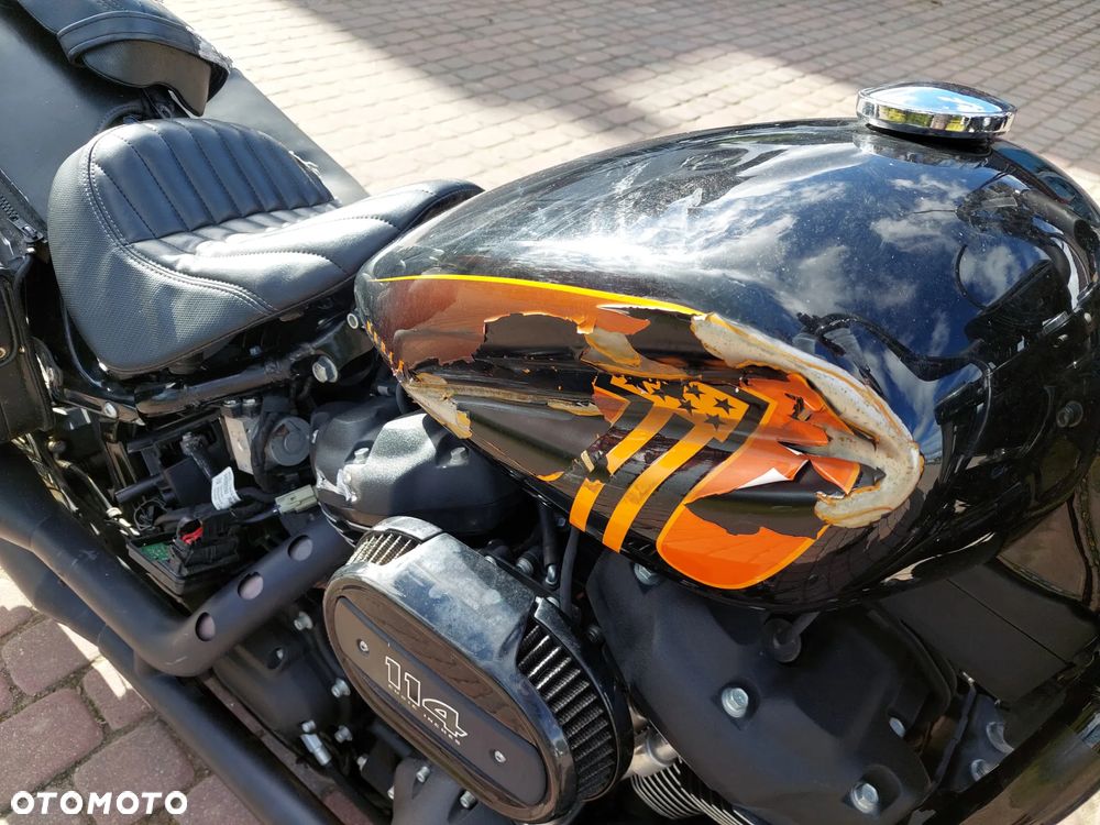 Harley-Davidson Softail Street Bob - 9