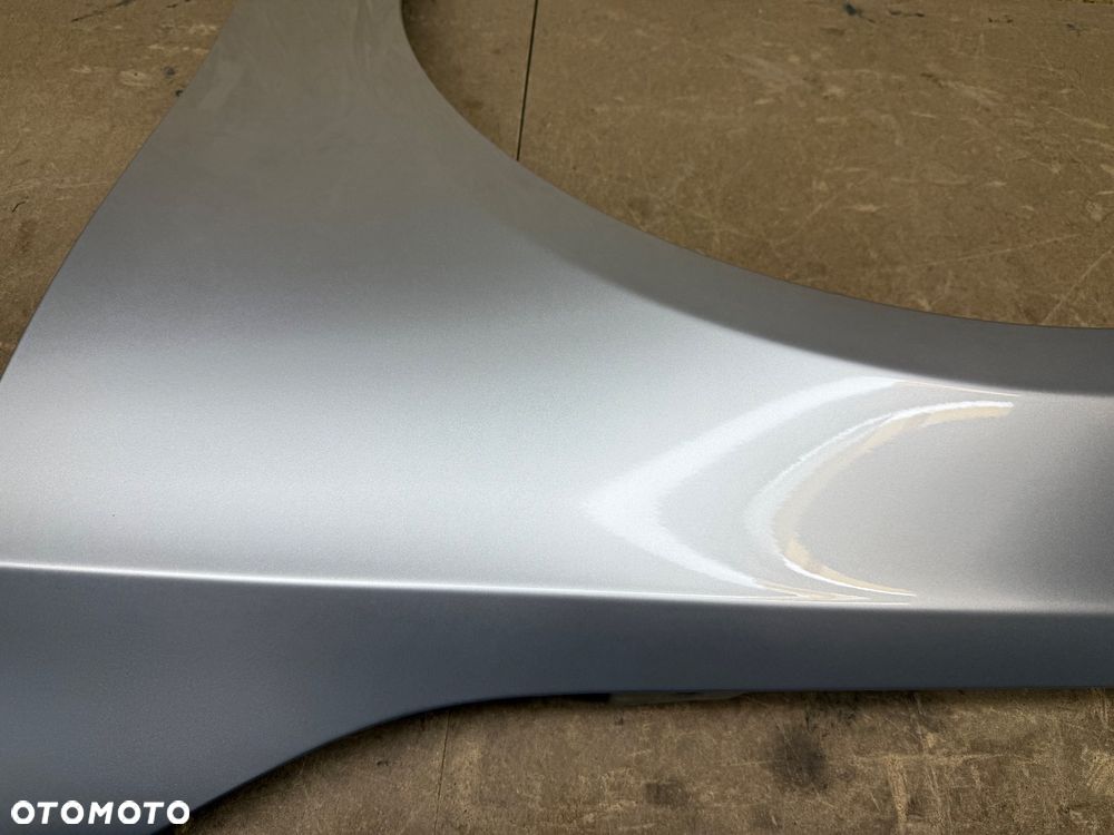 BŁOTNIK LEWY PRZÓD MERCEDES BENZ A KLASA W177 A177 A177881050 SREBRNY - 13