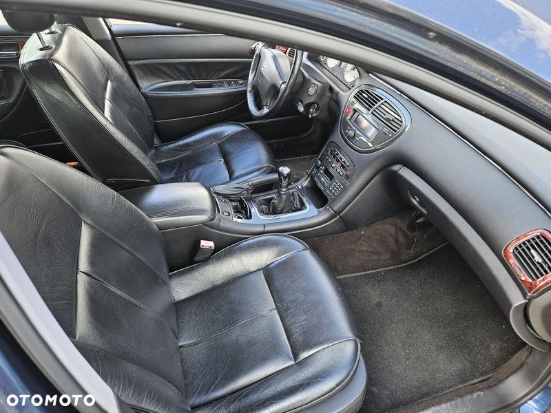 Peugeot 607 3.0 - 12