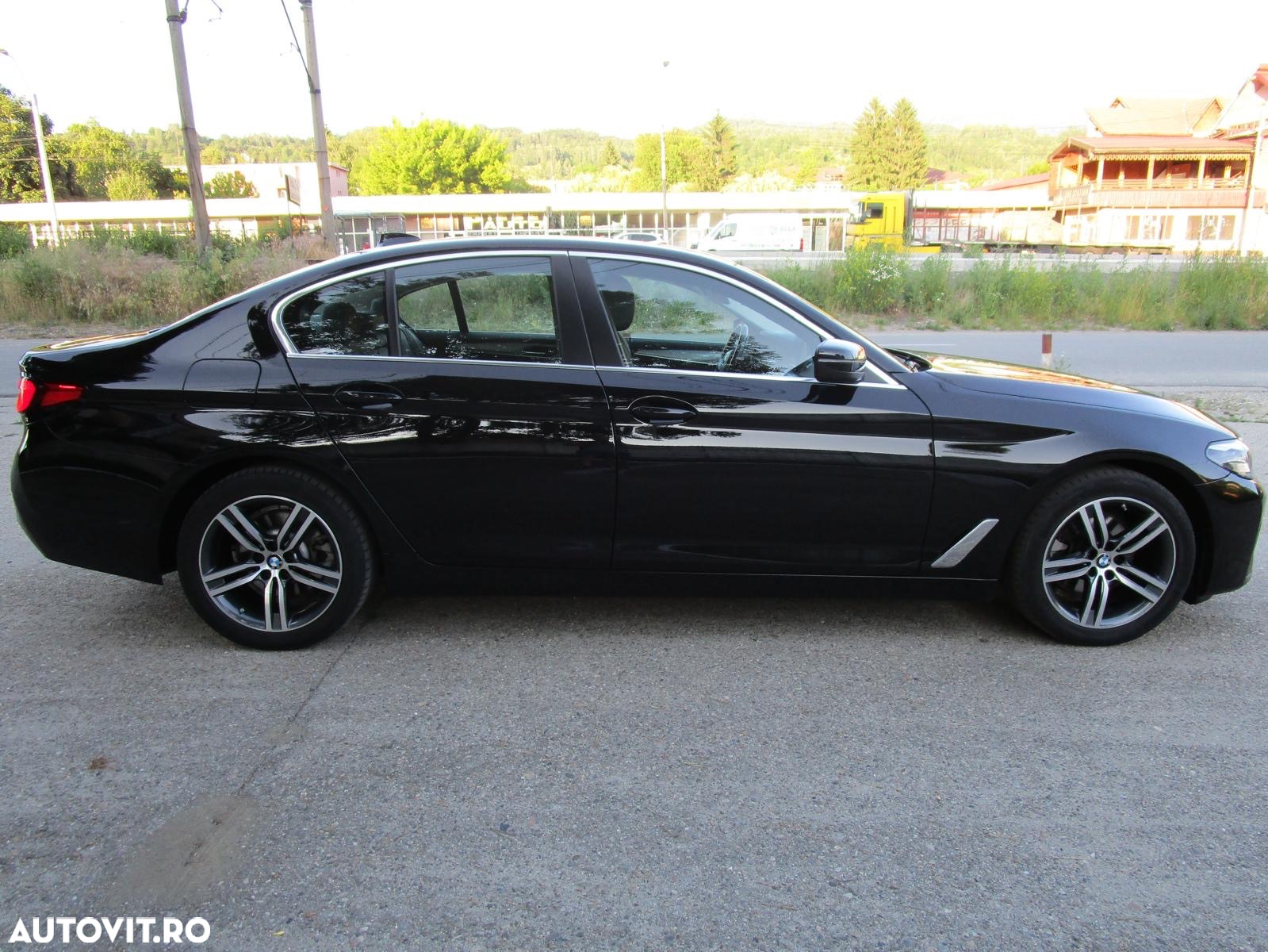 BMW Seria 5 520d xDrive Aut. - 14
