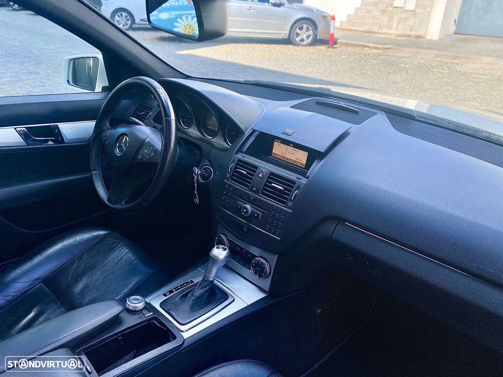 Mercedes-Benz C 350 - 27
