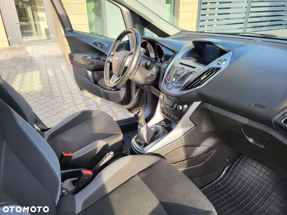 Ford B-MAX - 12