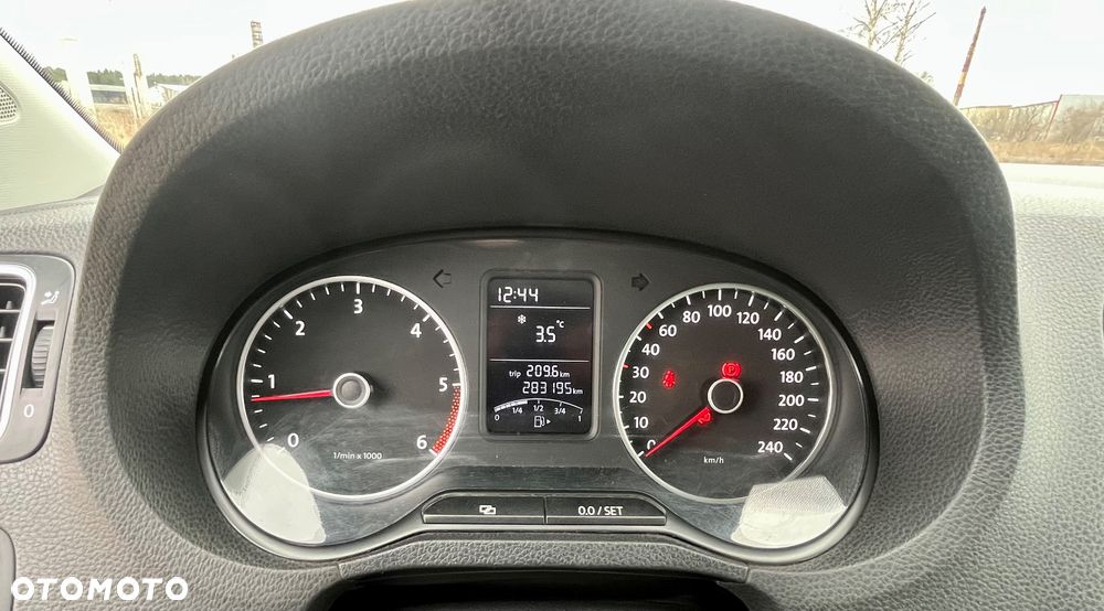 Volkswagen Polo 1.6 TDI Life - 17