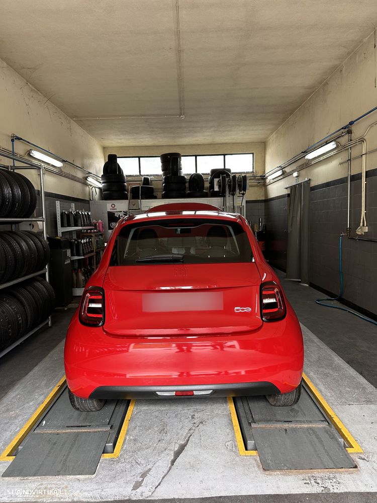 Fiat 500e 23,8kWh Red - 4