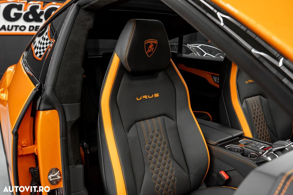 Lamborghini URUS - 30