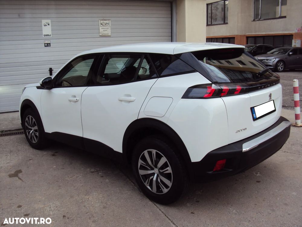 Peugeot 2008 1.5 BlueHDI FAP Allure - 4
