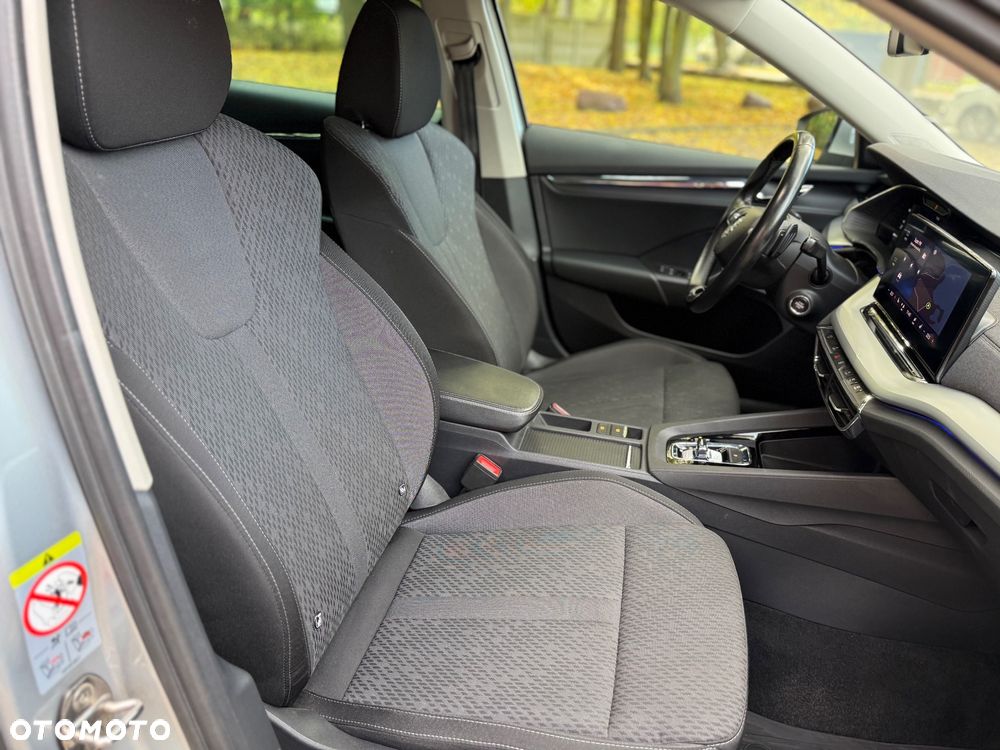 Skoda Octavia 2.0 TDI Style DSG - 25