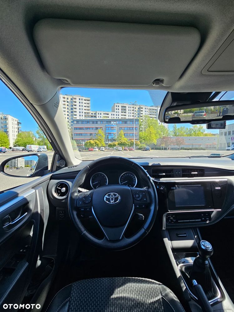 Toyota Corolla 1.6 Prestige - 7