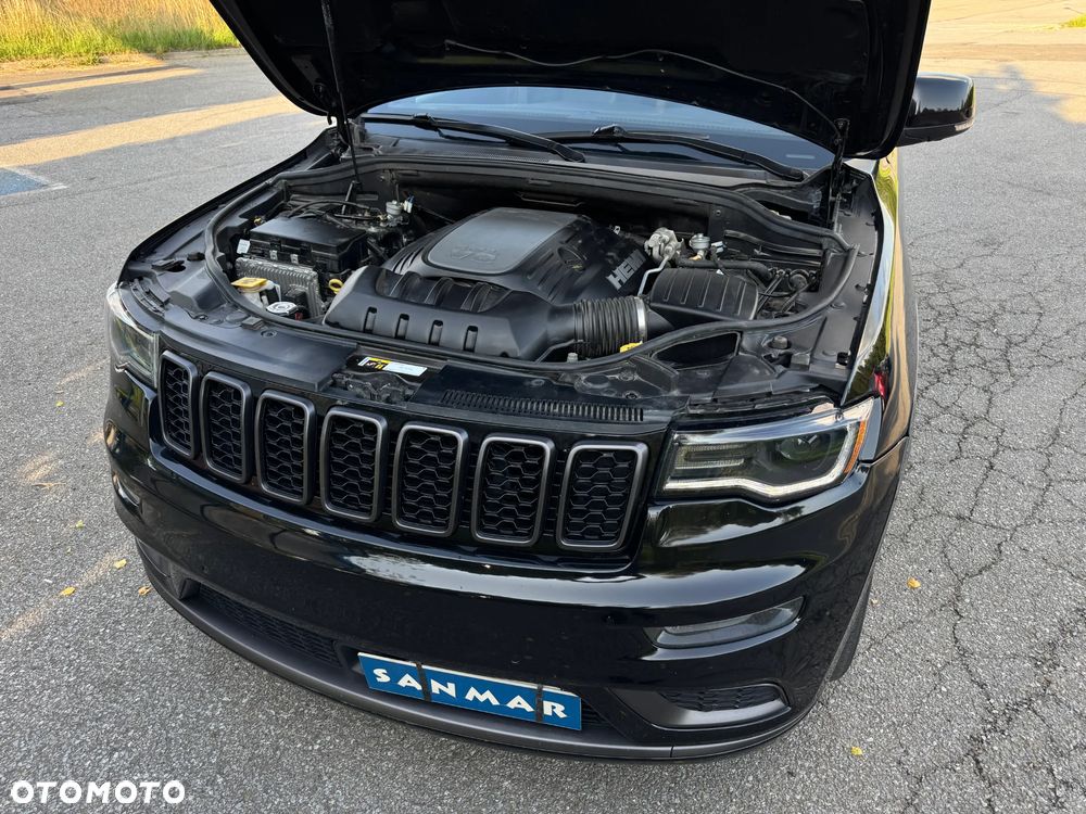 Jeep Grand Cherokee - 20