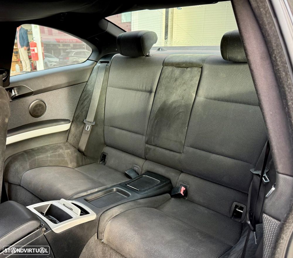 BMW 320 d Coupe - 11