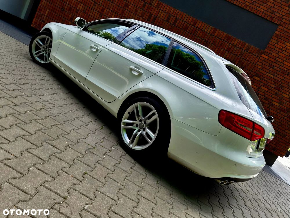 Audi A4 Avant 2.0 TDI ultra - 21