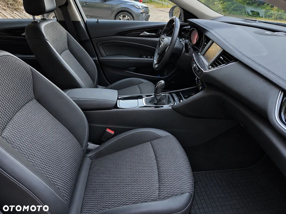 Opel Insignia 1.5 T Elite S&S - 10