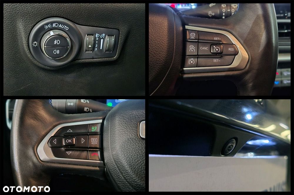 Jeep Compass - 34