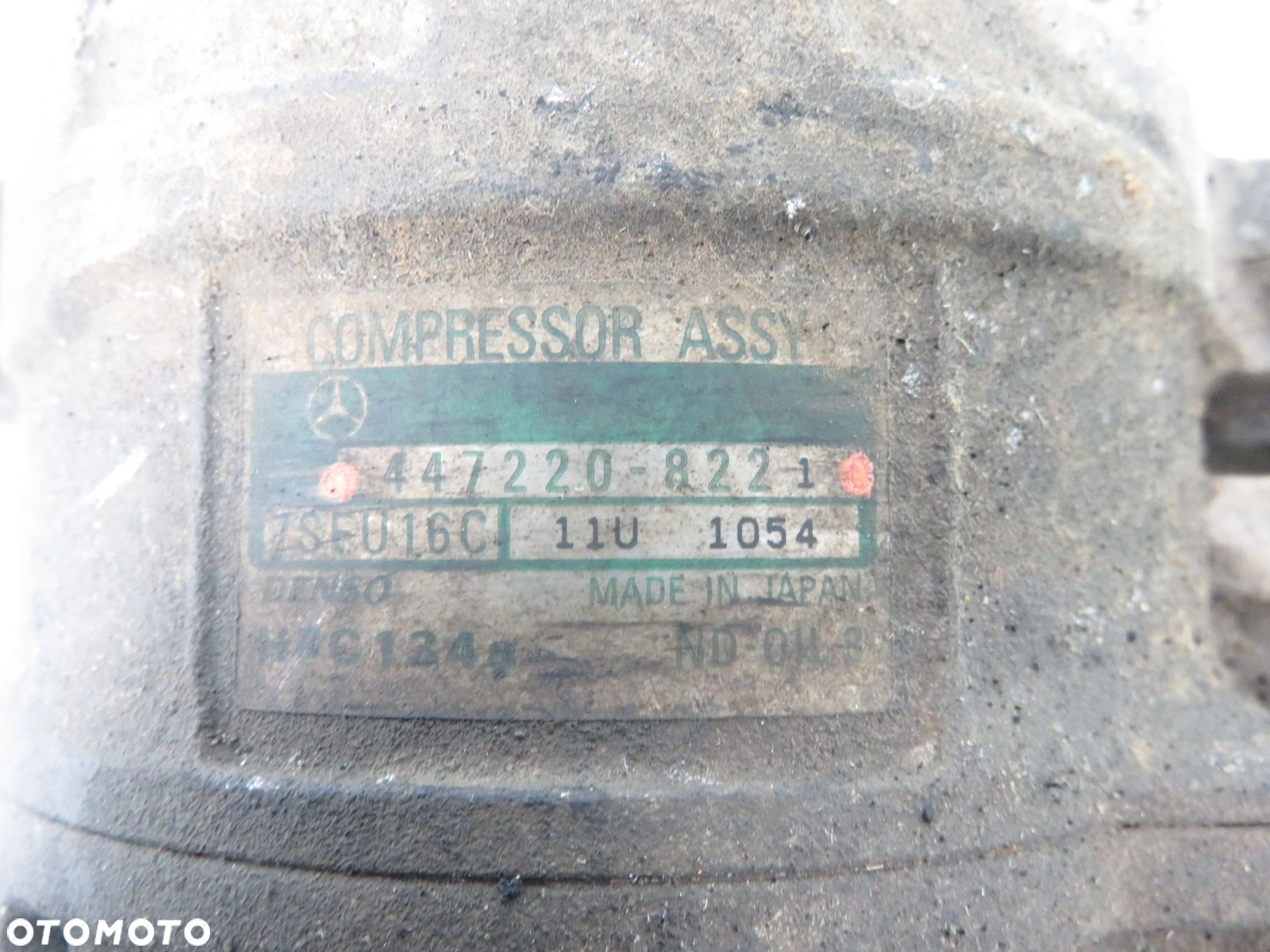 KOMPRESOR KLIMATYZACJI MERCEDES W203 C 200 4472208221 - 4