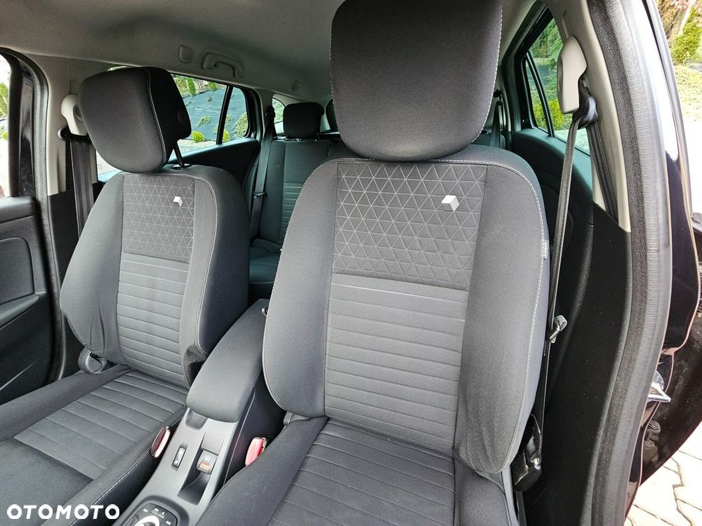 Renault Megane 1.6 16V 110 LIMITED - 27