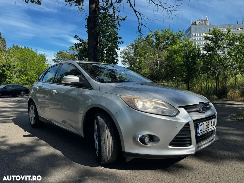 Ford Focus - 11