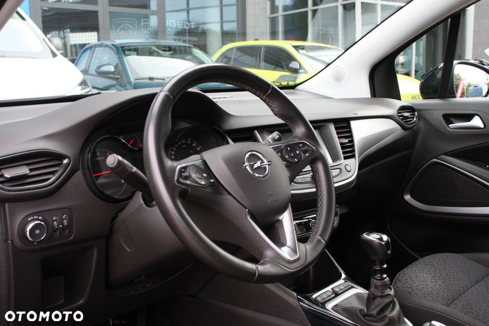 Opel Crossland X 1.2 T Enjoy S&S - 11