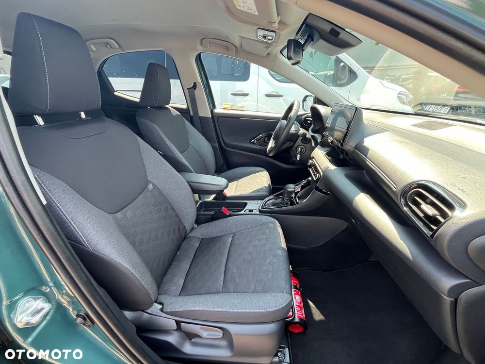 Toyota Yaris Hybrid 1.5 Style - 31