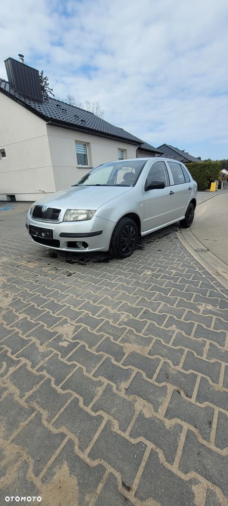 Skoda Fabia 1.4 16V Style Edition - 4