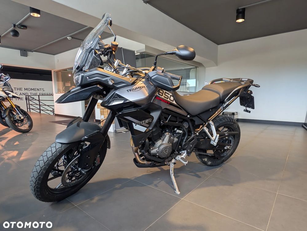 Triumph Tiger - 3
