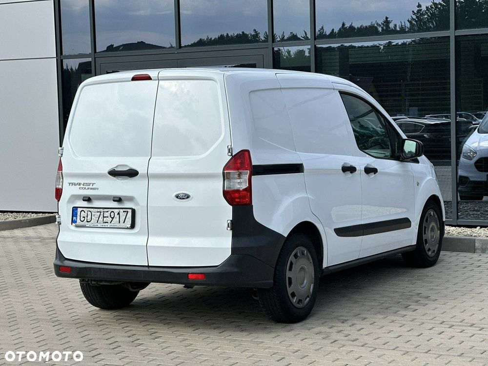 Ford Transit Courier - 7