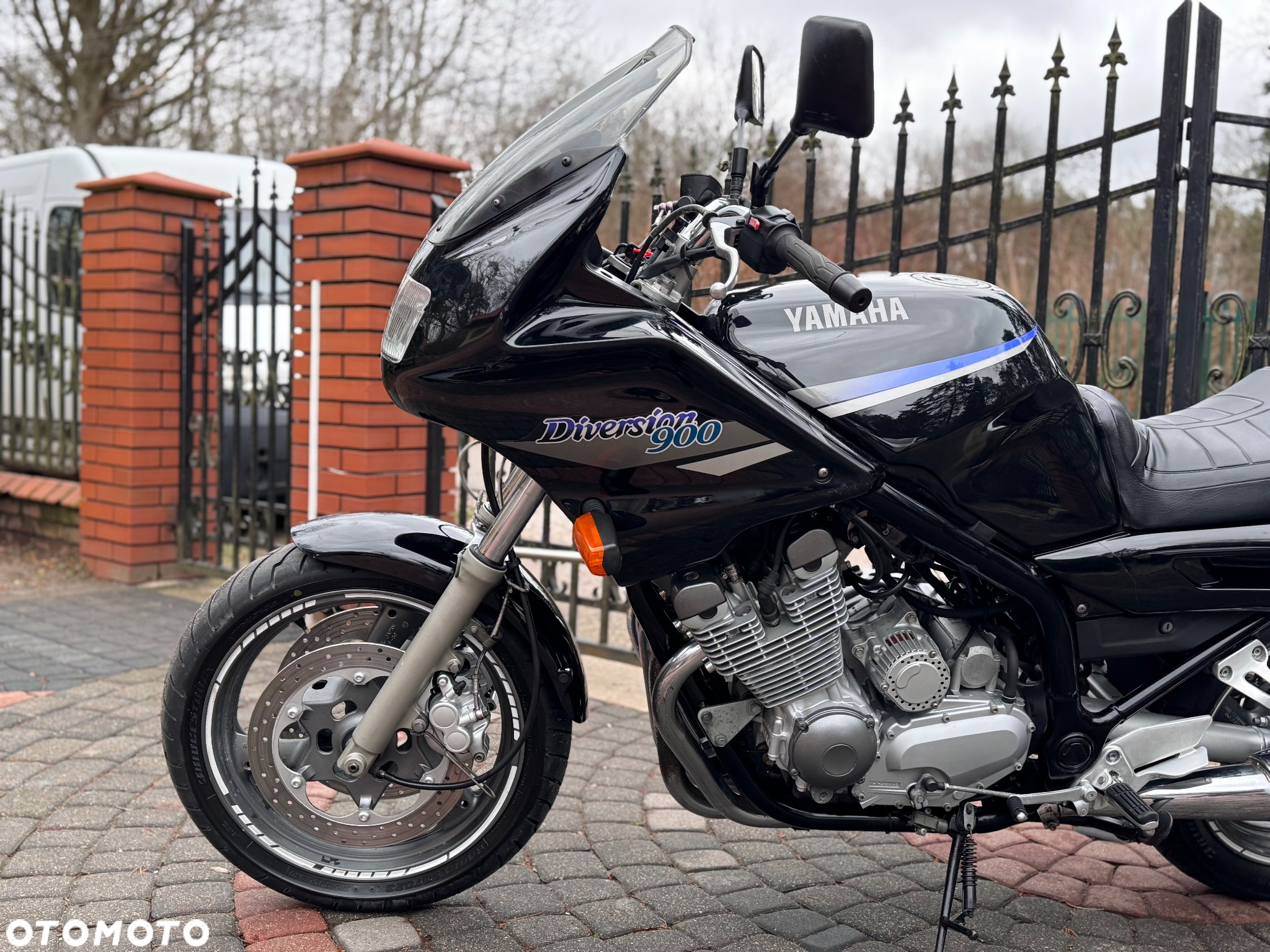 Yamaha XJ - 19
