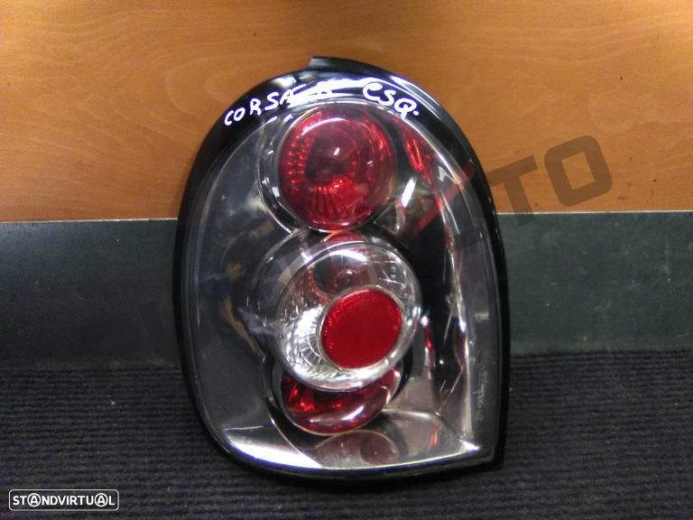 Farolim Trás Painel Esquerdo  Opel Corsa B [1993_2000] 1.5 Td - 1