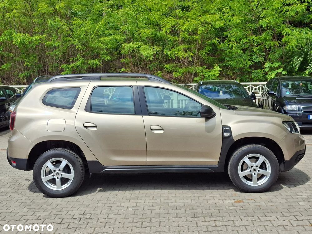Dacia Duster 1.5 Blue dCi Essential 4WD - 6