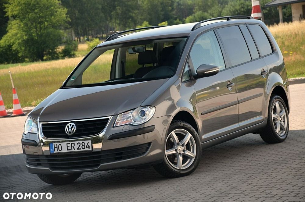 Volkswagen Touran - 6
