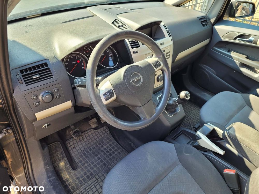 Opel Zafira - 5