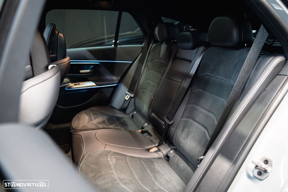 Mercedes-Benz E 300 de - 17