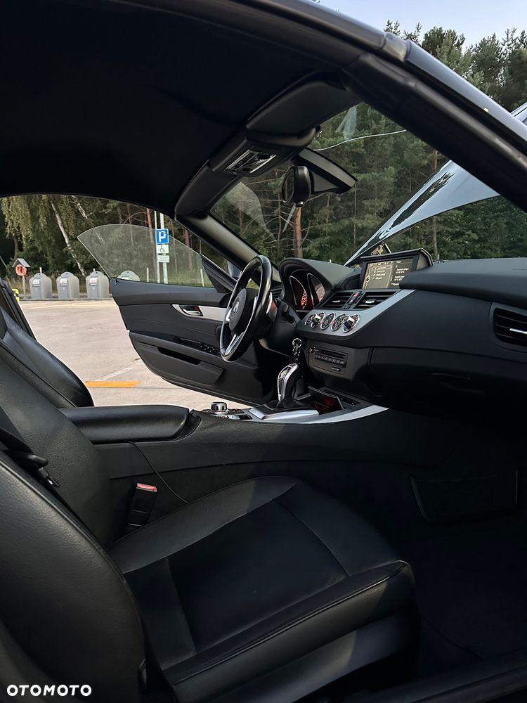 BMW Z4 sDrive20i - 27