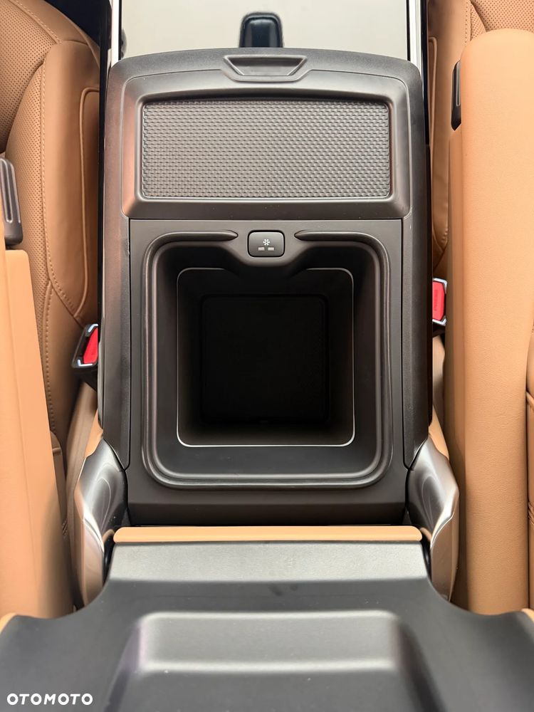 Land Rover Range Rover 3.0 P460e PHEV Autobiography - 17