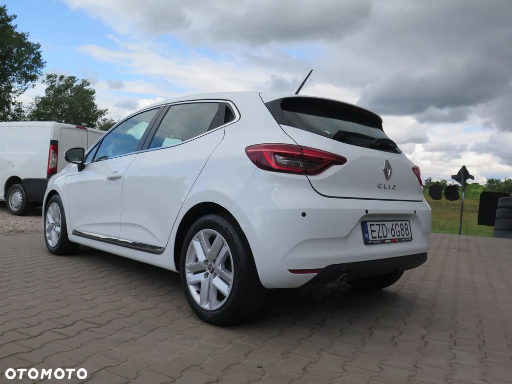 Renault Clio - 5