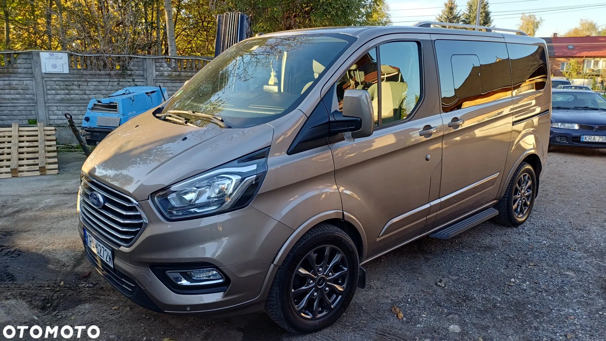 Ford Tourneo Custom 2.0 TDCi L1 Titanium SelectShift - 1