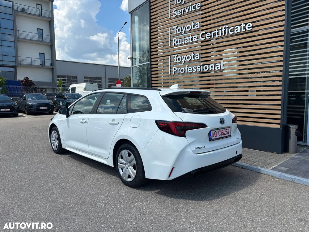 Toyota Corolla 1.8 HSD Eco - 3