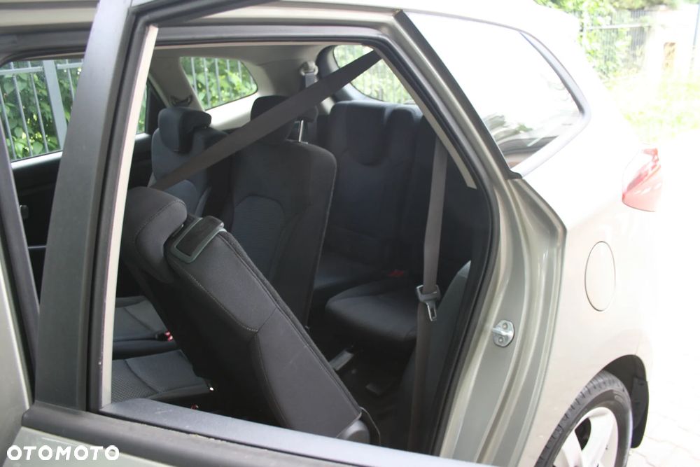 Kia Carens 1.6 GDI M 7os - 20