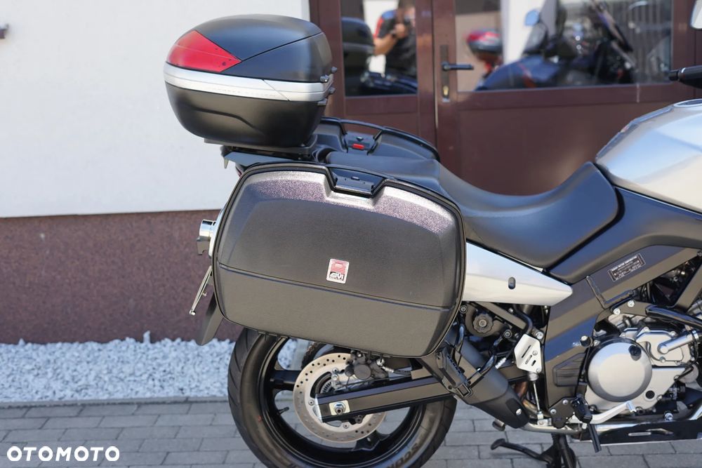 Suzuki DL - 5