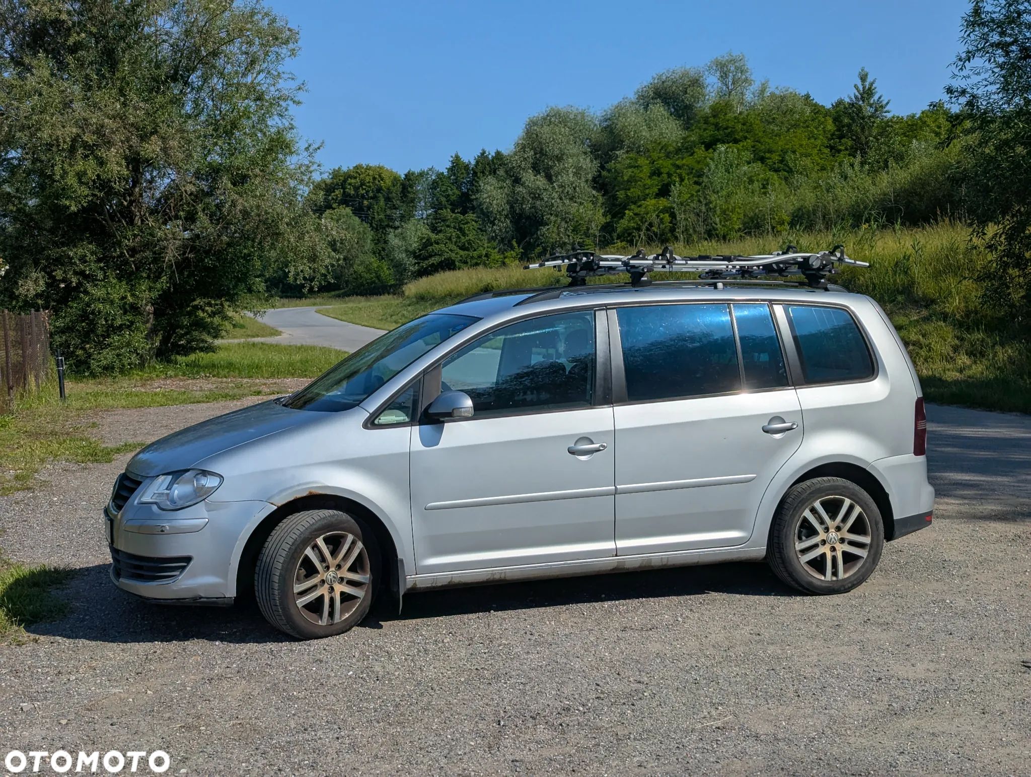 Volkswagen Touran 1.9 TDI Conceptline - 1
