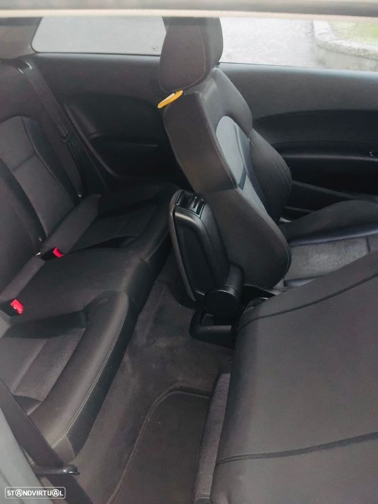 Audi A1 1.6 TDI Sport Edition - 9